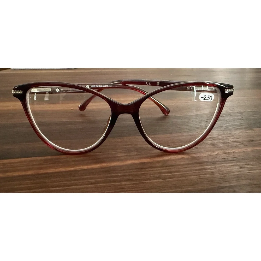 Cat Eye Reading Glasses -2.50 Cranberry Color